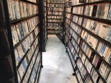 Rent Anime Vhs Tapes And A Vcr At This Shibuya Store