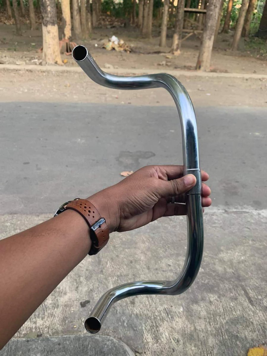 Touzcka's tweet photo. WTS Dropbar Nitto NJS
Kondisi Mulus Layak Pakai
Posisi Cirebon
Kirim2 Sabii
IDR. 550K
WA : 0896 75 6565 13
#dropbar #fixie #fnfjb https://t.co/Cu69sMMELM