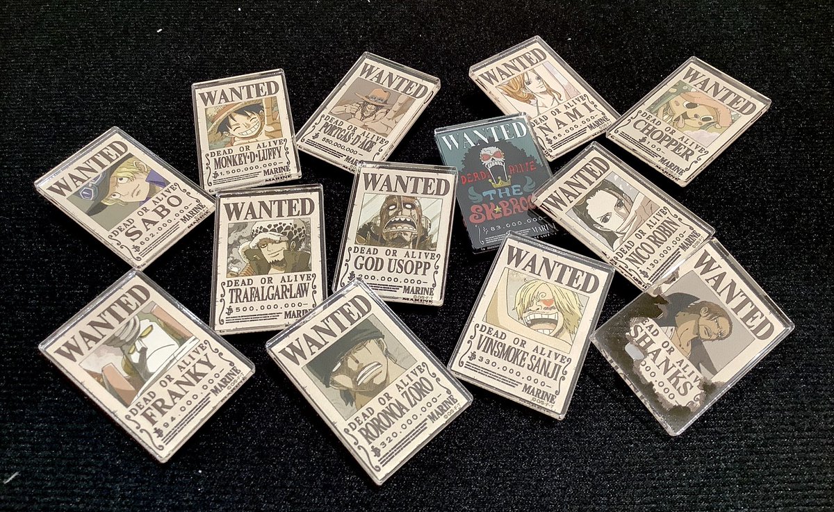 One Piece 麦わらストア梅田店 新商品 ワンピース アクリルクリップ ルフィ ゾロ ナミ ウソップ サンジ チョッパー ロビン フランキー ブルック シャンクス エース ロー サボ 各495円 税込 好評発売中 麦わらストア Onepiece