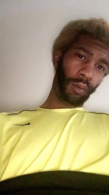 #LGBTQ thread, drop your pics And gain mutuals. 🏳️&zwj;🌈⬇️ https://t.co/bREF0HhHln<a href="/tag/lgbtq"class="tags">#LGBTQ</a>
