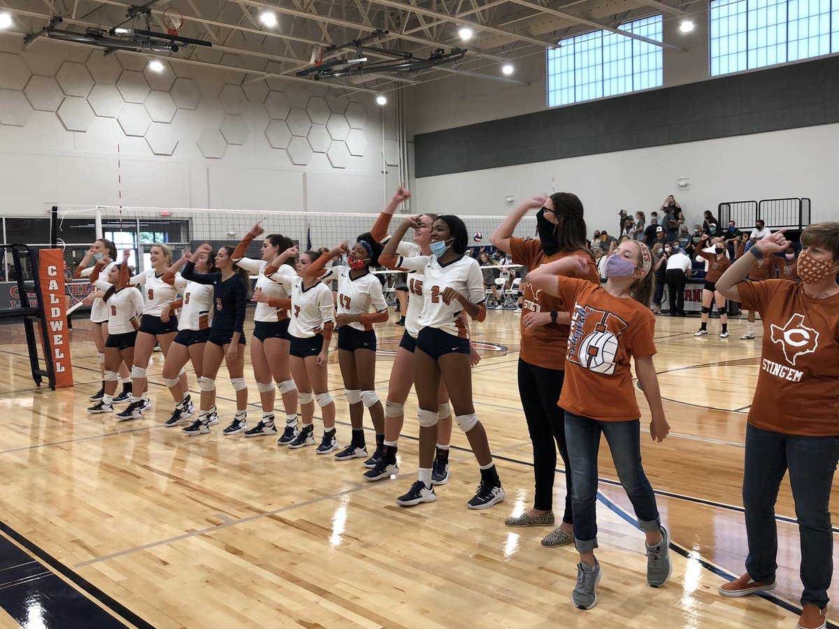 CHS_CaldwellTX's tweet photo. Lady Hornet Varsity Volleyball team gets their first win in our new gym against Rogers - great match that went to 5 games! https://t.co/j2EFopsP9X