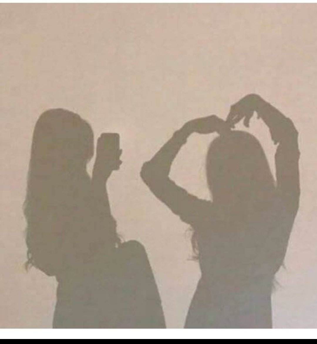 VolkenYanaina's tweet photo. "Cuando el sol brille,
Brillarenos juntas,
Te dije que estaría aquí por siempre,
Te dije que siempre sería tu amiga,
Hice una promesa que llevaré hasta el final". https://t.co/pOpSgRuhcM