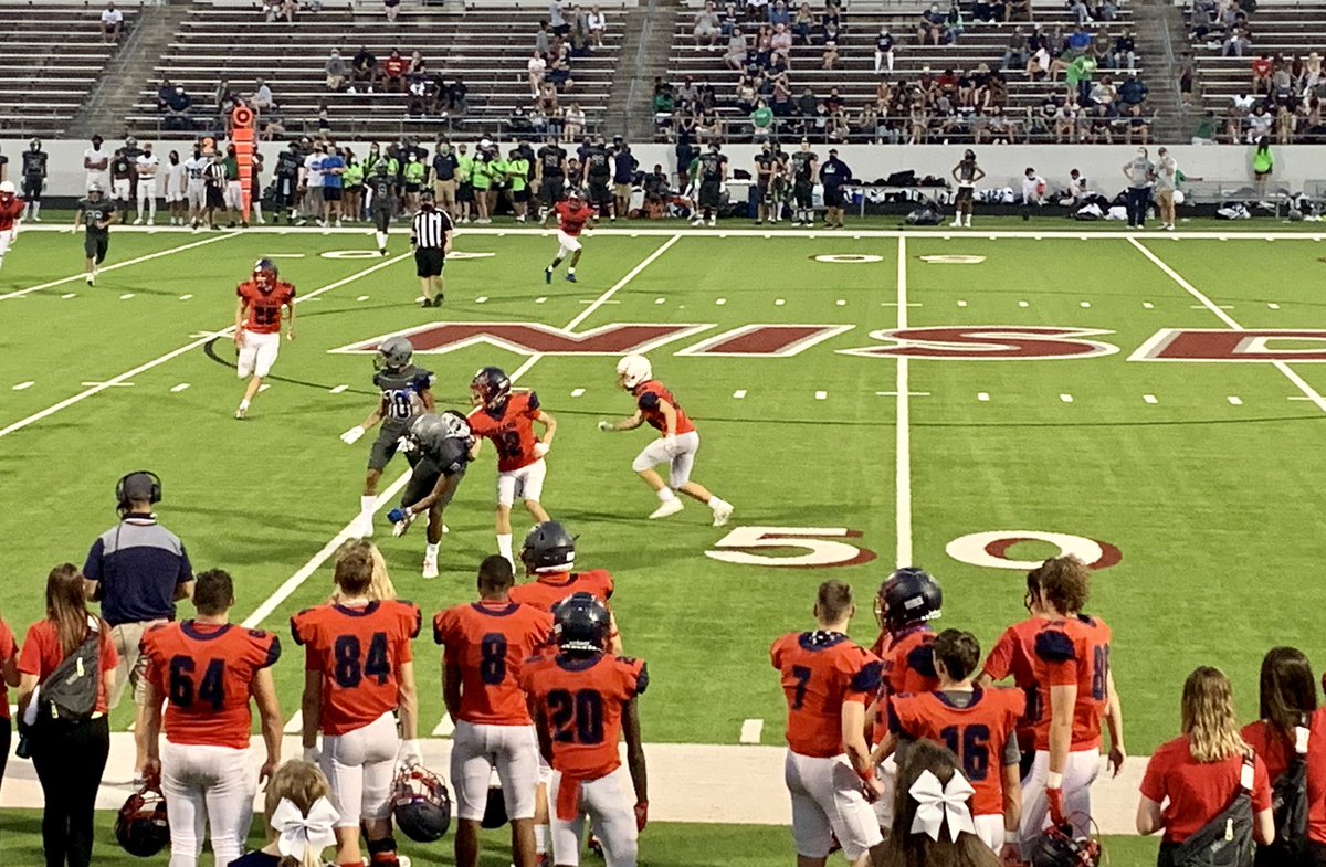 sfosterTMS's tweet photo. Friday night lights make 2020 seem more normal! Number 26 has my heart! 💙❤️ #northwesttexans #nisd https://t.co/MXmxstl5rt