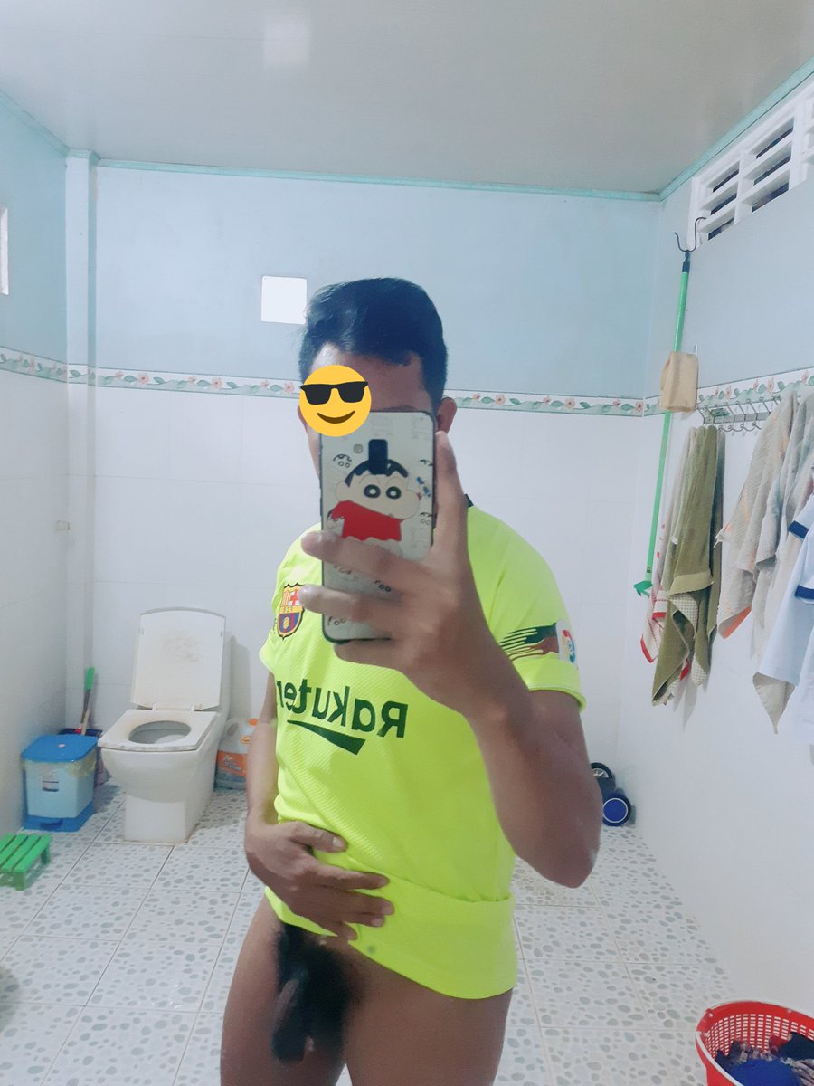 ស្រឡាញ់ប្រុស​រាងធាត់ tweet media