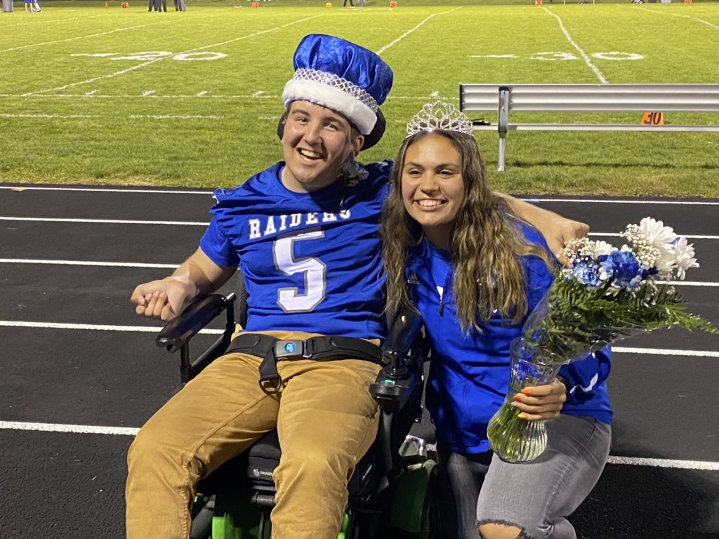 Congratulations to our entire homecoming court, and especially our 2020 King and Queen - Tate Little and Jaiden Peasley! 💙