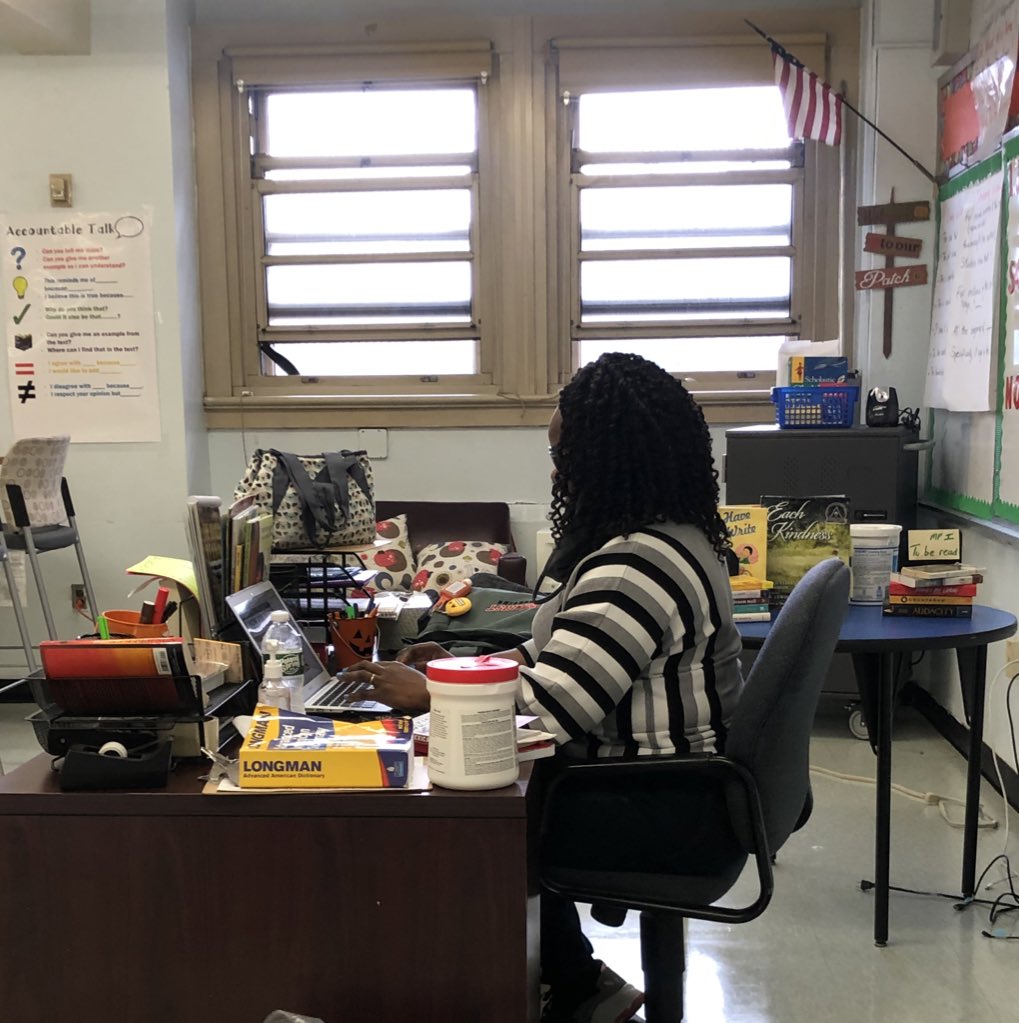 LDCMS302's tweet photo. Day #3 of Student Orientation!!! We are very excited to start the new year! First Day of Instruction in Monday, September 21st! See you all on google meets! #ldcms302 @NYCSchools @District8Supt https://t.co/KkHPdUaENa