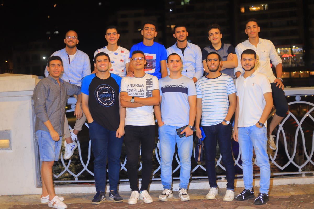aymooon1701's tweet photo. بس انتوا لازم تفضلوا ⁦❤️⁩💞 https://t.co/oHQ7W2XK5N