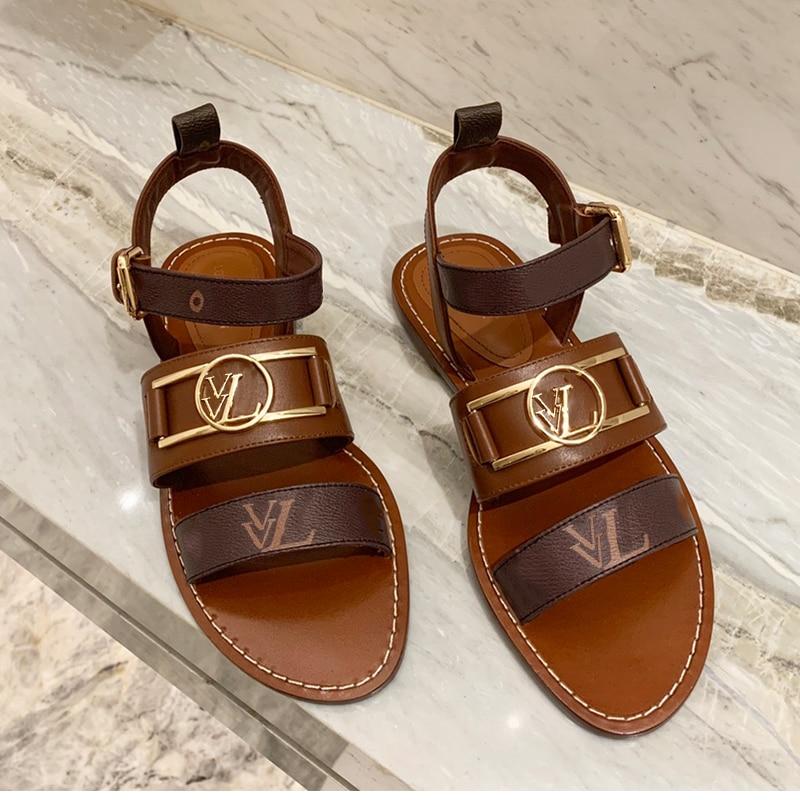 BehaviorBy's tweet image. French high women's sandals classic all-in-one upper soft cowhide inner lining insole sheepskin luxury counter is now available in our shop for only $116. Buy it now  weird-behavior-inc.myshopify.com/products/vvl-2…