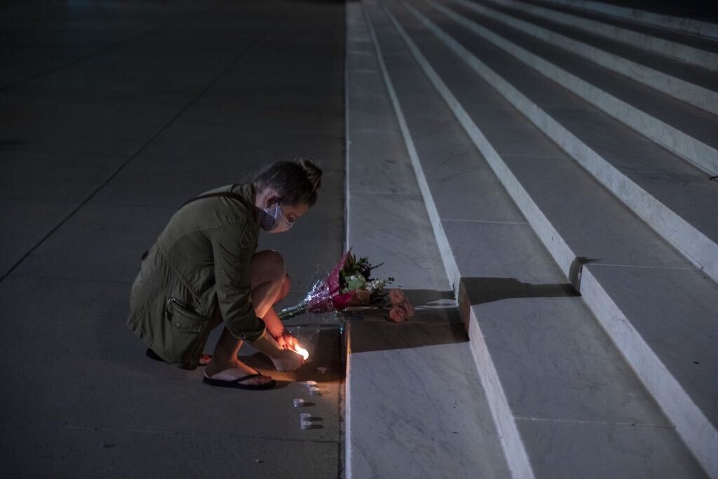 #RIPRBG: People gather to mourn the passing of Supreme Court Justice Ruth Bader Ginsburg at the steps in front of the Supreme Court