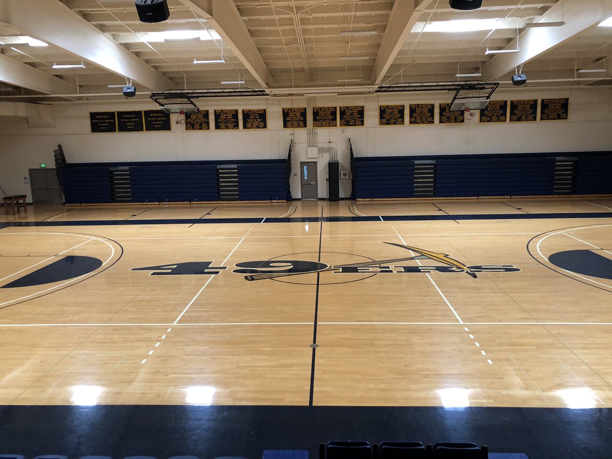 yubacollegewbb's tweet photo. Oh how we missed you! WE’RE BACK!!!! #yubawbb #bvcchamps #WeOverMe #grindtime https://t.co/ZbrmOTx57A