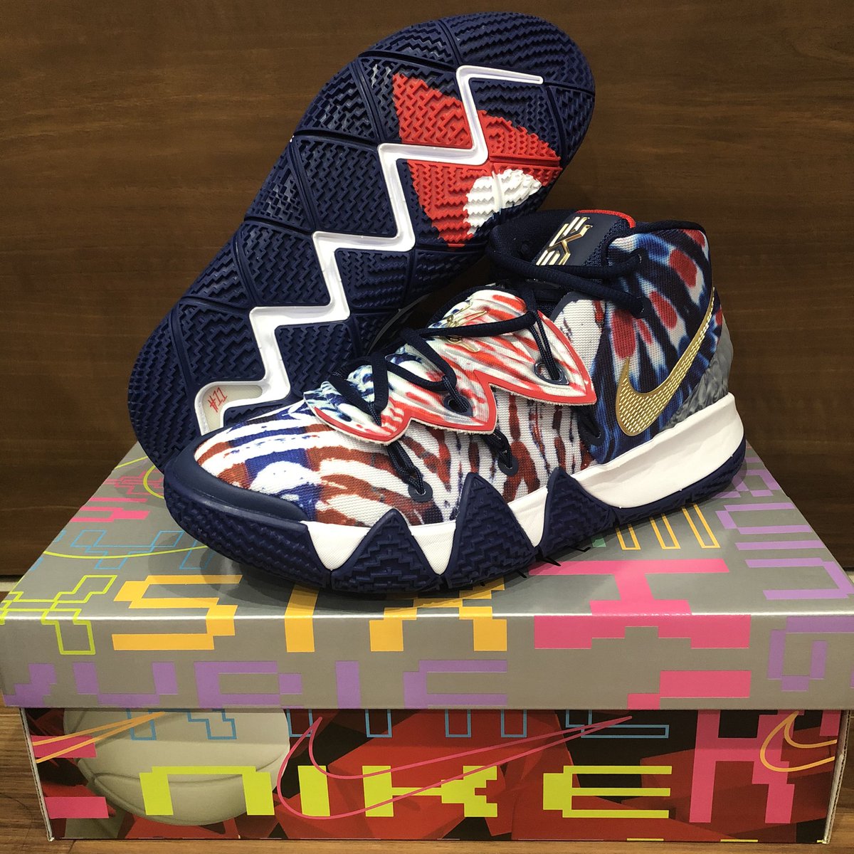 dubkicks00's tweet photo. π#09/2020
KYBRID S2 EP
US_8.5 cm_26.5
BLUE VOID/METALLIC GOLD-WHITE
CT1971 400
#BasketBallKicks #NiceKicks #MyCollection #KicksCollection #Kyrie #Kybrid #Nike #NikeBasketBall #dubkicks00 https://t.co/Da01fPIKo7