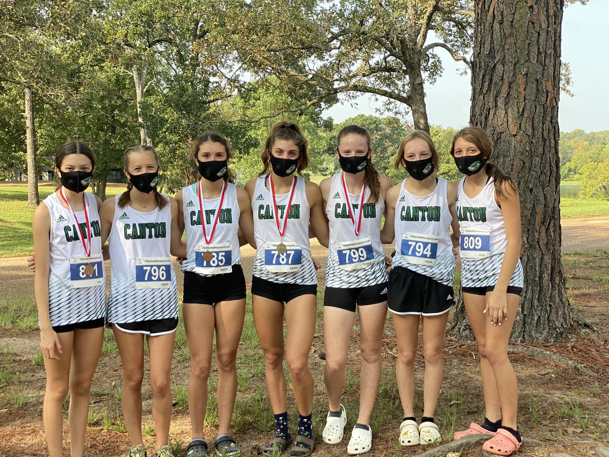 CantonEagles's tweet photo. Varsity girls meet champs and Varsity boys finish third. Great job everyone! https://t.co/pVpyoSNf5c