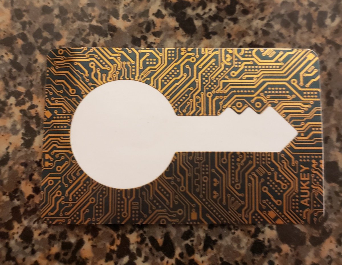 zTorin's tweet photo. #TECHKEY @AUKEYofficial https://t.co/bk9fUZyrc0