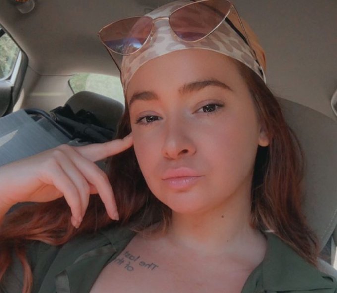 Bandana Yay or Nay?  👍👎 https://t.co/PCHFOGfnrb<a href="/tag/fridayfeeling"class="tags"><span>#fridayfeeling</span></a>