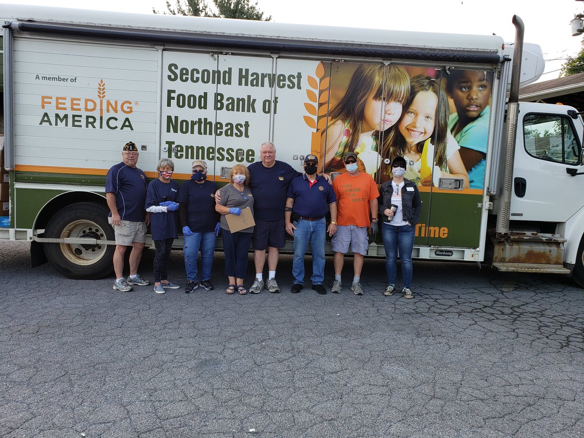 legion_145's tweet photo. I great day at our post. Thank you to all the volunteers that came out to help with the Second Harvest Food Bank Veterans food distribution. A special thanks to Leyla and Wayne from Second Harvest. We distributed food to 24 veterans and their families today. @AmericanLegion https://t.co/LBhm8wF7kC