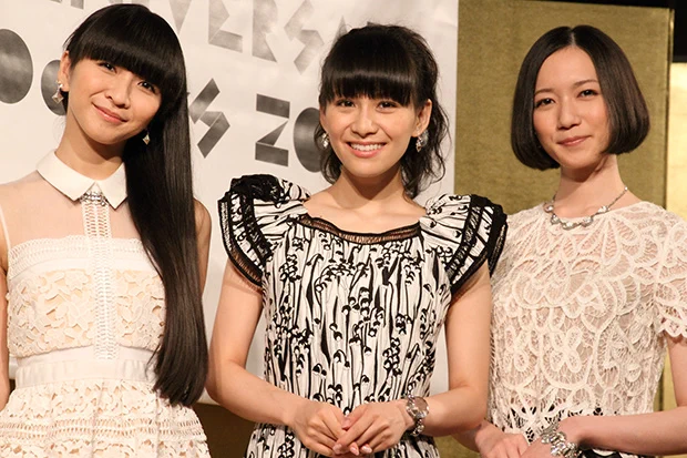 人気テクノポップユニットPerfumeがメジャーデビュー15周年！