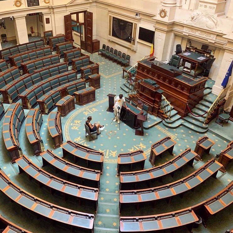🗣 Heureuse de soutenir le Parlement jeunesse et @Civix_be dans leur organisation du premier concours d'éloquence national belge!
Cette expérience, unique en Belgique, rassemblera jeunes néerlandophones et francophones autour de l'art oratoire et de la citoyenneté 🙌🏼