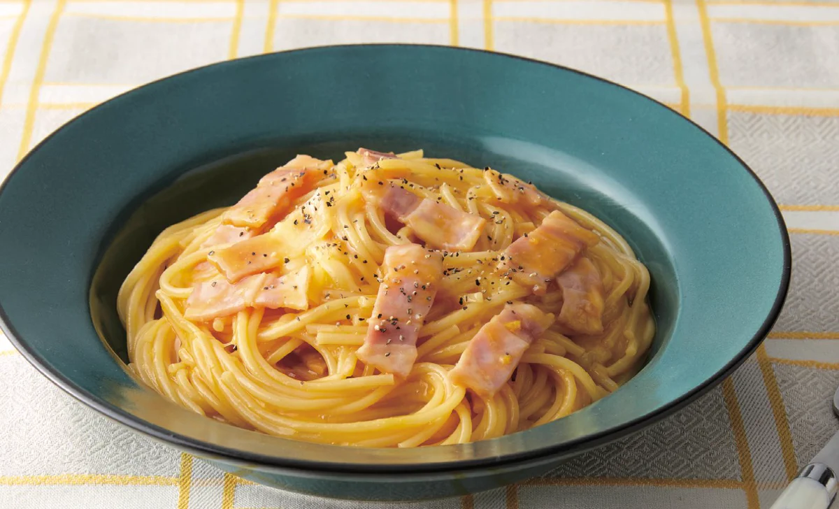 これは名発想!?電子レンジだけで作る超簡単カルボナーラ‼
