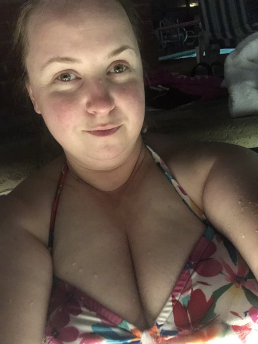 Hot tub fun 😘 https://t.co/yYdMIKPlTl<a href="/tag/bbw"class="tags"><span>#bbw</span></a><a href="/tag/plumper"class="tags"><span>#plumper</span></a><a href="/tag/chubby"class="tags"><span>#chubby</span></a><a href="/tag/xlgirls"class="tags"><span>#xlgirls</span></a><a href="/tag/bbwporn"class="tags"><span>#bbwporn</span></a>