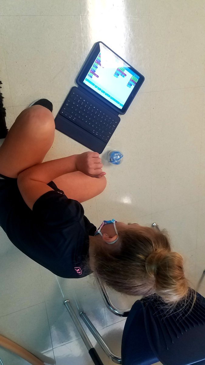 MrsPruenteCCE's tweet image. Mathematicians worked hard and earned some Friday Coding time with our Spheros!
Everyone can code! 
@Sphero 
@SpheroEdu 
@MISDFoundation 
#codingatthecastle
@CastlemanCreek 
#CCEStrong 
#midwaystrong 
@MidwayISD