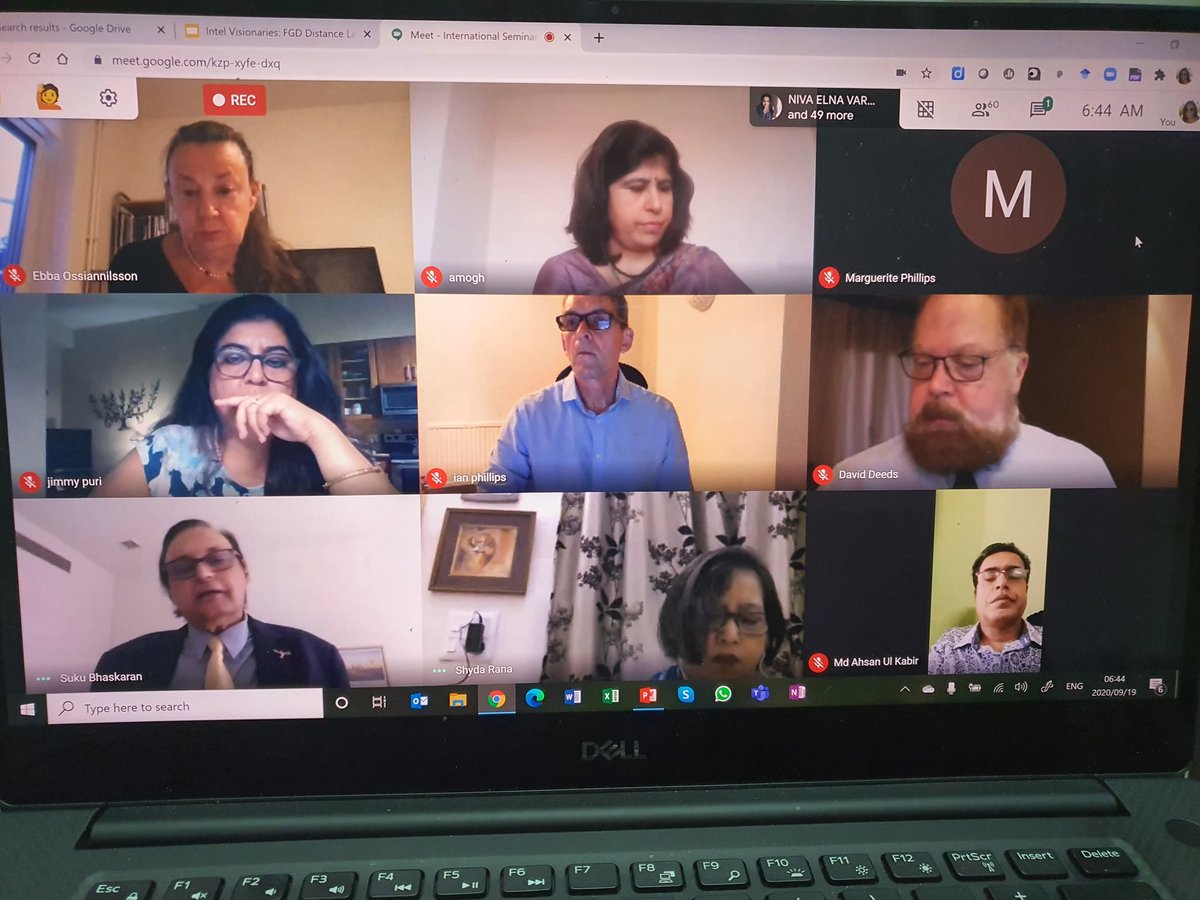 SchoolNetSA's tweet photo. Presenting at @goenka_univer International seminar on Transition to Adaptation of Emerging Technologies in Education @SchoolNetSA @IanHabs #intelvisionaries @Omashani https://t.co/g1scVO1T84