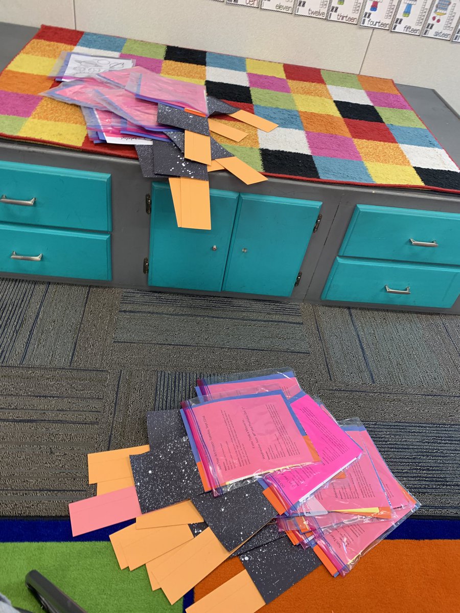 learnNkinder's tweet photo. This weekend Iโm finishing up packets for my kiddos and of course I have to include crafts... kinders need paper activities!!!! #lifeNkinder #distancelearning #jusdshares #delsolacademy https://t.co/N15fScVFTR
