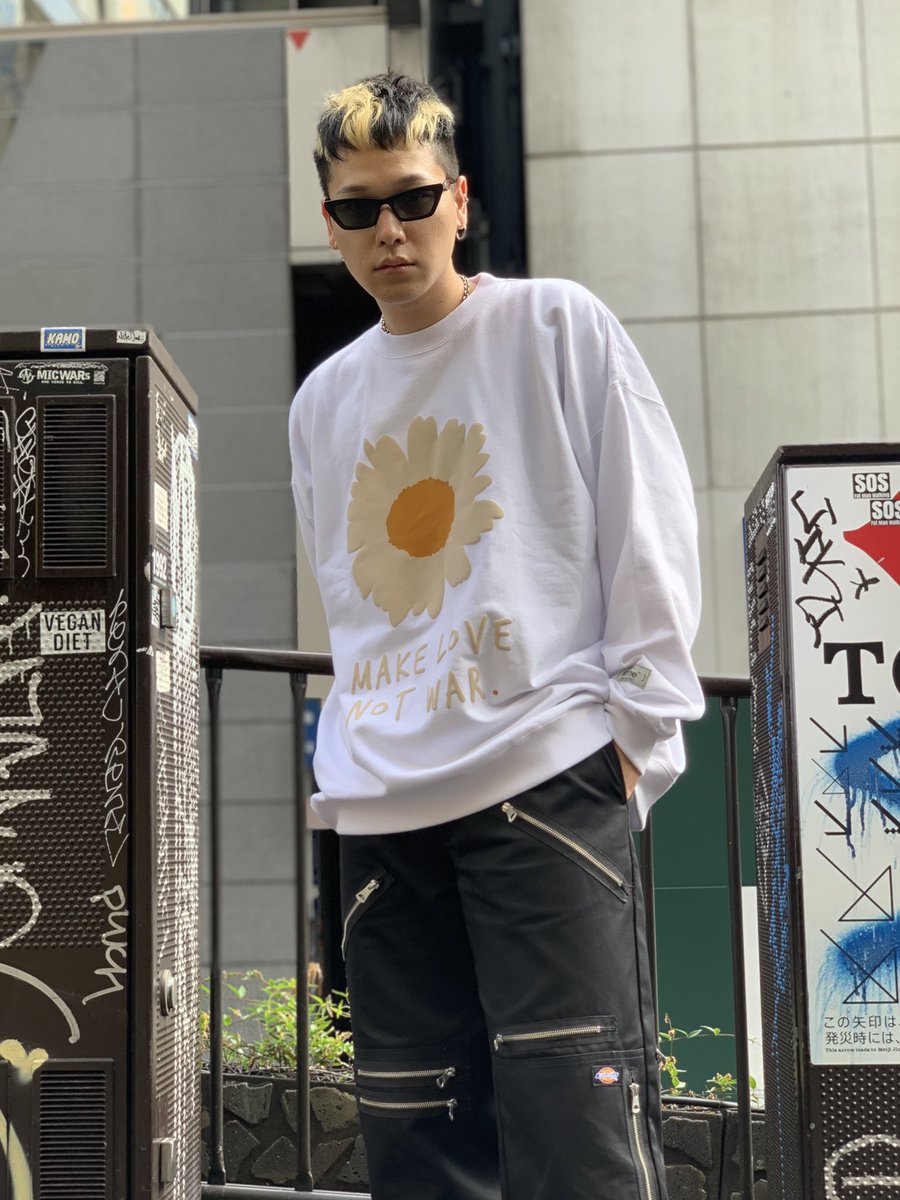 57909's tweet photo. Flower printed pullover
MYne CODEX 別注カラー
"WHITE" https://t.co/8yoOpbCC6n