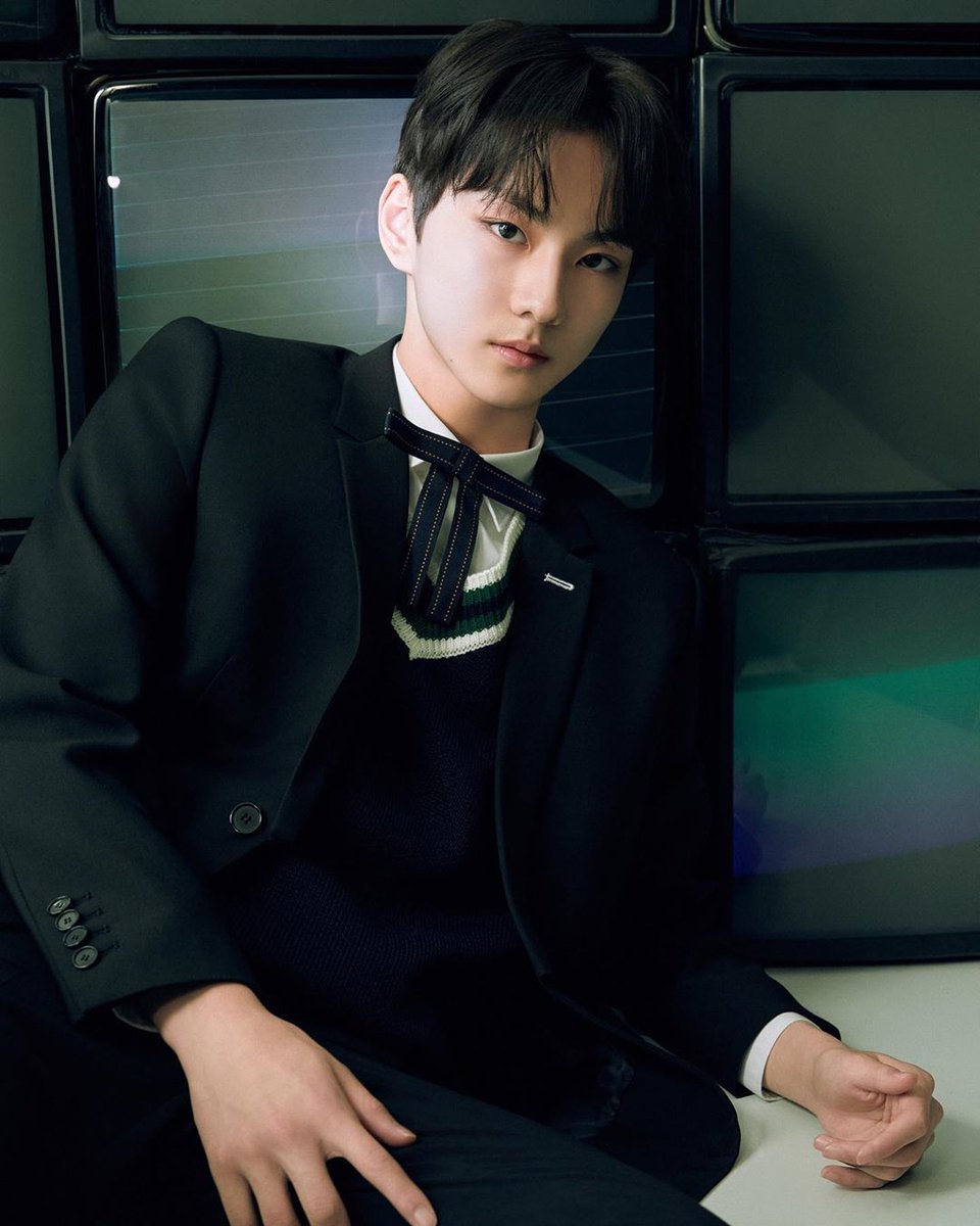 Чон вон enhypen. Группа enhypen чонвон. Чон вон enhypen. Чон вон энхайпен. Группа enhypen чонвон.