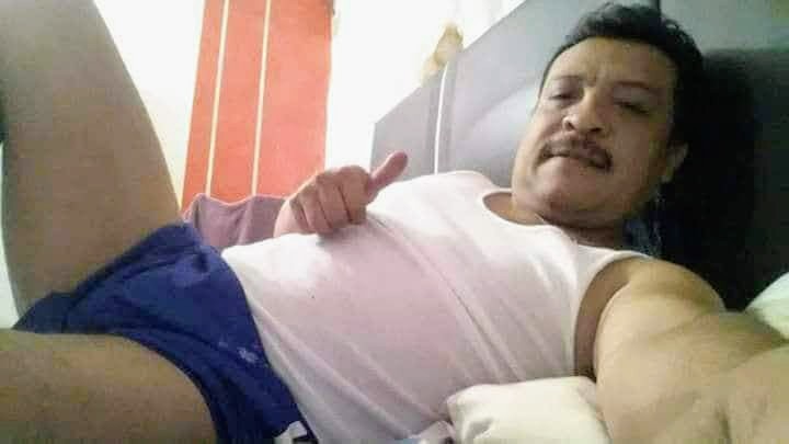 maduromorbosos's tweet photo. Que les parece este maduro y su tremendo pedazo !! https://t.co/8Hs1oMTFSq
