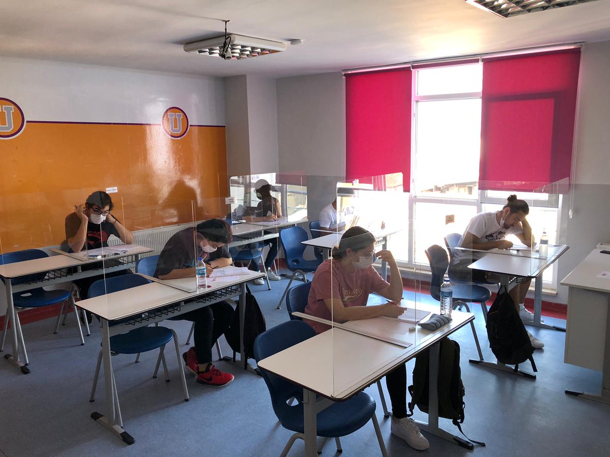 Giresun_UAL's tweet photo. Uğur Okullarında sınava hazırlık tüm hızıyla devam ediyor! 🚀 Deneme sınavları ile öğrencilerimizin yanındayız. ✏️

#UğurKazandırır https://t.co/ex6qxPIxwU