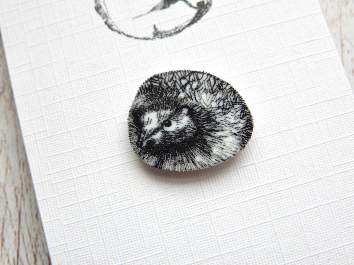 buck_lj's tweet photo. Hedgehog Tie Pin, Hedgehog Badge, Animal Tie Tack, Wedding Pin For Groom, Thank You Gift For Him, Cute Hedgehog Lover Gift, Birthday Gifts. https://t.co/7pDqIEM9gl #Etsy #Slumbermonkey #StepDadGift https://t.co/ok5A23uvyE