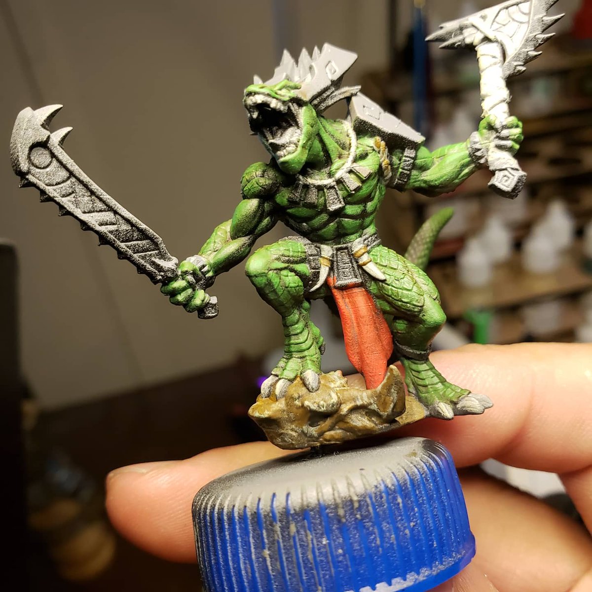 SuicidePrinny's tweet photo. This sculpt is a blast to paint. #wepaintminis #miniaturepainting #minipainting #dungeonsanddragons #artisansguild #sponsormeartisansguild
#noseriously #callme https://t.co/nyg8clv5da