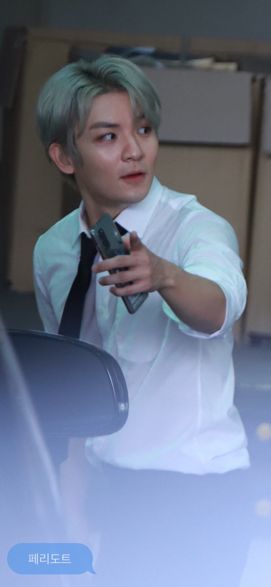 200919  부천국제만화축제 퇴근길
 #틴탑 #리키 #유창현

젤 첨에 나오면서 팬들 있는거 보고 놀라서 형아한테(니엘이ㅋㅋ) 얘기하는 아카짱 짱횬이!!

<a href="/TEEN_TOP/">틴탑(TEEN TOP)</a>