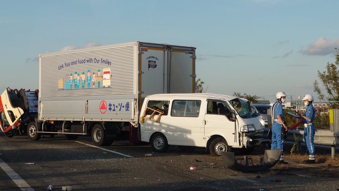 事故 北陸道 栄pa付近で事故 通行止め 中之島見附ic 三条燕ic間で事故の影響で下りは通行止め 渋滞も 通行の際はご注意ください まとめダネ 事故 北陸道 栄pa付近で事故 通行止め 中之島見附ic 三条燕ic間で事故の影響で下りは通行止め 渋滞も 通行の際はご注意ください まとめダネ