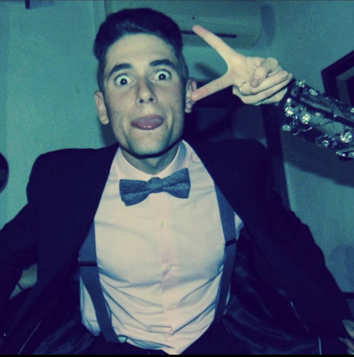 Tenemos otra renovación en la plantilla. Se trata de nuestro mediocentro defensivo <a href="/DavidcaldeTala/">David Calderon</a> el cual es más típico en el club que el Legionario y la morita en Belvis.