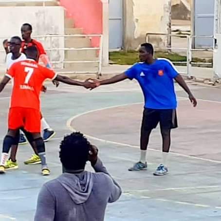 BerouZion10's tweet photo. Match de préparation pour les championnats d'Afrique des clubs ASFA représentant du Sénégal et une sélection de Dakar.
#handball #handballplayer #handballislife #handballphoto #handballcamp #senegal🇸🇳 #dakar221 https://t.co/d9hYKMwwR2