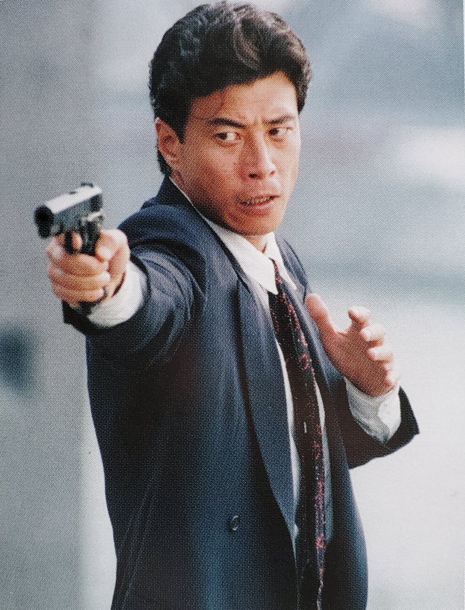 Uzivatel 孤独のディアマンテ Na Twitteru 銃を構えるとフォローやrtが来るらしい こちらのお二方の構え方はホントかっこいい Uzivatel 孤独のディアマンテ Na Twitteru 銃を構えるとフォローやrtが来るらしい こちらのお二方の構え方はホントかっこいい