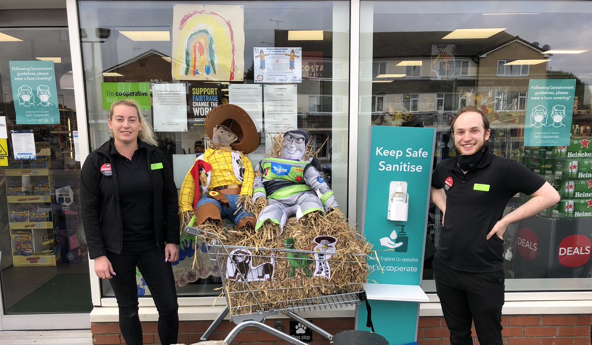 Sarah Roberts tweet media