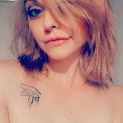 Alice_Fortuna_'s tweet photo. #NewProfilePic https://t.co/TRmN4jdR3H