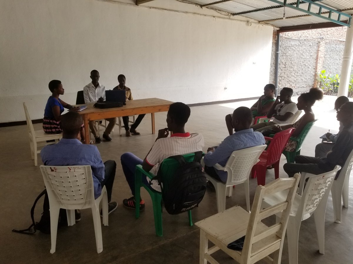 ODJ_Association's tweet photo. #Butundi
Ce samedi 19-09 c'était un grand jour au sein de l'Observatoire pour le Développement de la Jeunesse.
Participation de tous les membres dans une assemblée générale organisée avec pour ordre du jour explication de la vision, mission et objectifs de l'association. https://t.co/PB7f0qAFBM