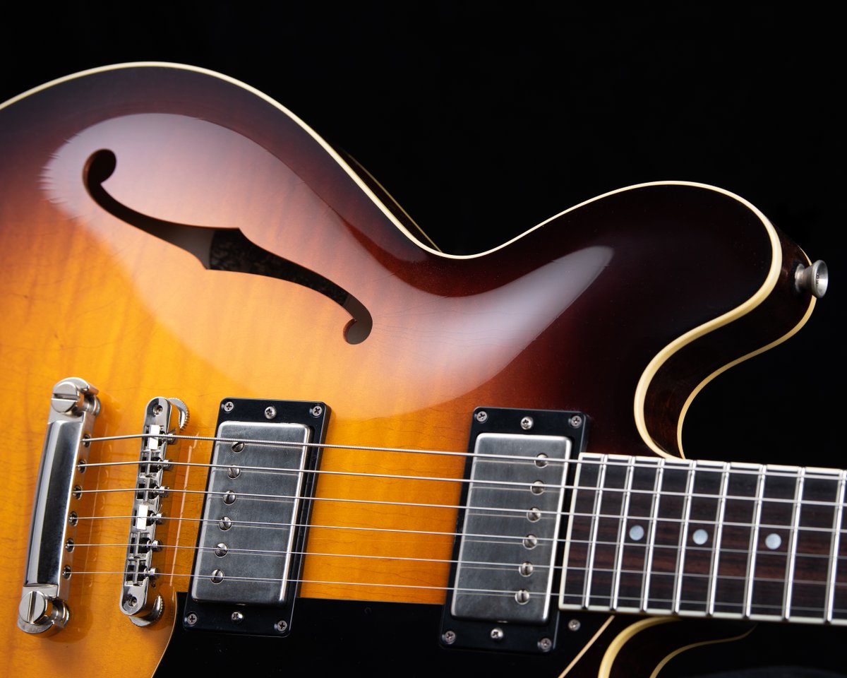 collingsguitars's tweet photo. I-35 LC. Tobacco sunburst. Aged finish and hardware. Austin Guitar House.
#collingsguitars #tobaccosunburst #handmade #builtfromthesoundup #austinguitarhouse #guitar #guitarphotography #guitarist #collingselectric #electricguitar #atx #tx #guitaroftheday https://t.co/TbU6OmXBMc