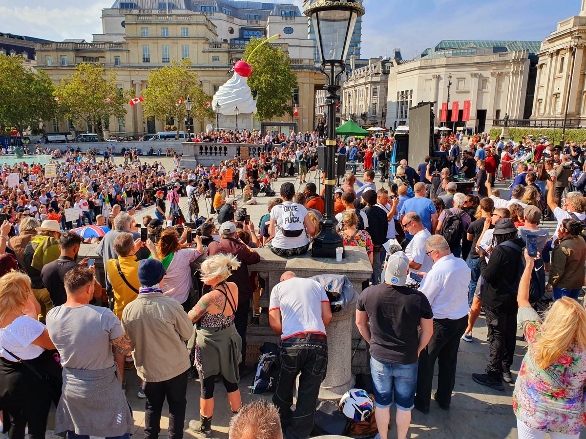 PishPishCat's tweet photo. Photos from Trafalgar square protest.
Unlike what media would have you believing, those are not conspiracy theory nuts.

The focus is on freedom and civil liberties.
No to masks, social distancing, lockdown and forced vaccines.

1/2 https://t.co/aUzzP5IpDr