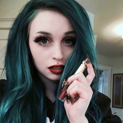 HauntedSolitude's tweet image. #NewProfilePic