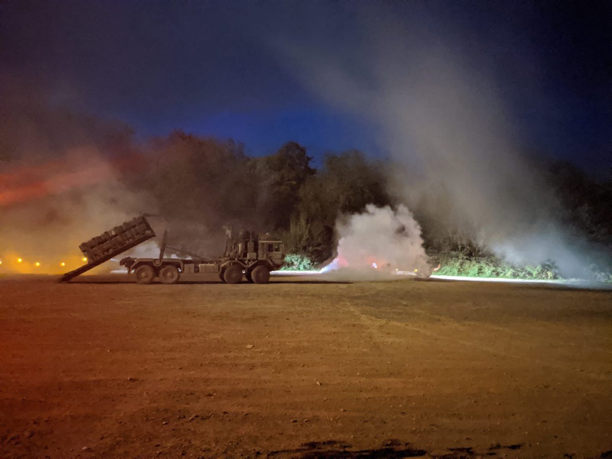 1 & 2 Troop were back in action this week conducting Combat Logistic Patrols on Salisbury Plain. A great opportunity used to develop our Marines and empower JNCOs 💪 @RoyalMarines @MajGenHolmes @CdoLogRegt