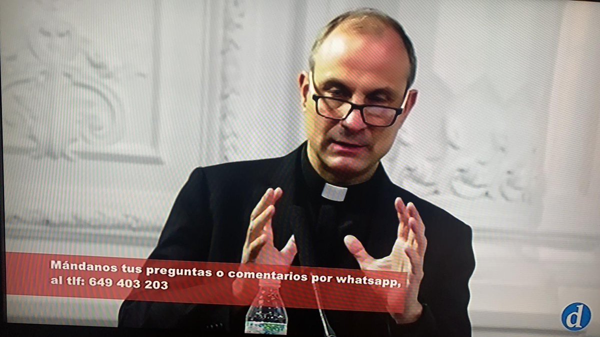architoledo's tweet photo. En la #JornadaInicio @MelchorST nos está presentando los #TemasDeReflexión para este curso #9ProgramaAnual #SalyLuz
Síguelo en directo por #CanalDiocesano o por https://t.co/62WbK3z04I
Y mándanos cualquier duda, pregunta o comentario al 649 403 203 https://t.co/hmPzFsAWYK