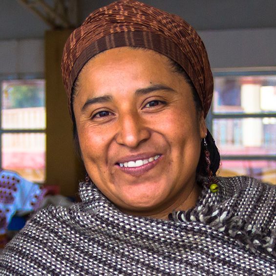 Raquel is one of our #FoodHeroes!

She has made it her mission to help promote native varieties of corn and indigenous farming knowledge while helping local women to thrive.

Check out her story👉bit.ly/2Ediyei

#WorldFoodDay