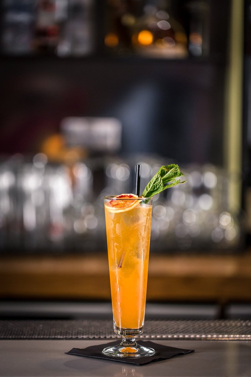 Can we tempt you to a Venice Spritz or two this weekend?

Made with Aperol, Prosecco, peach, passion fruit and lemon.