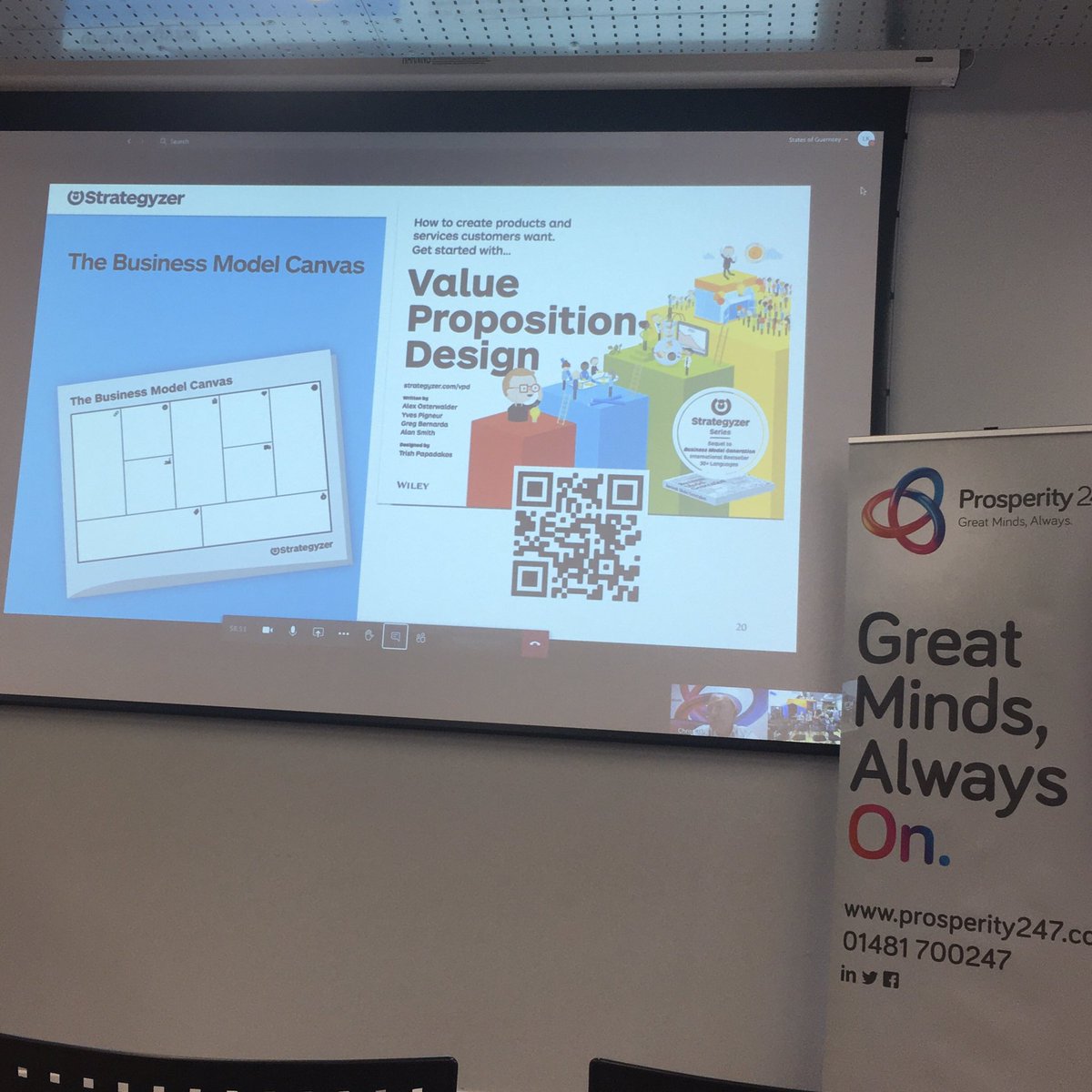 Jennifer De La Mare tweet media