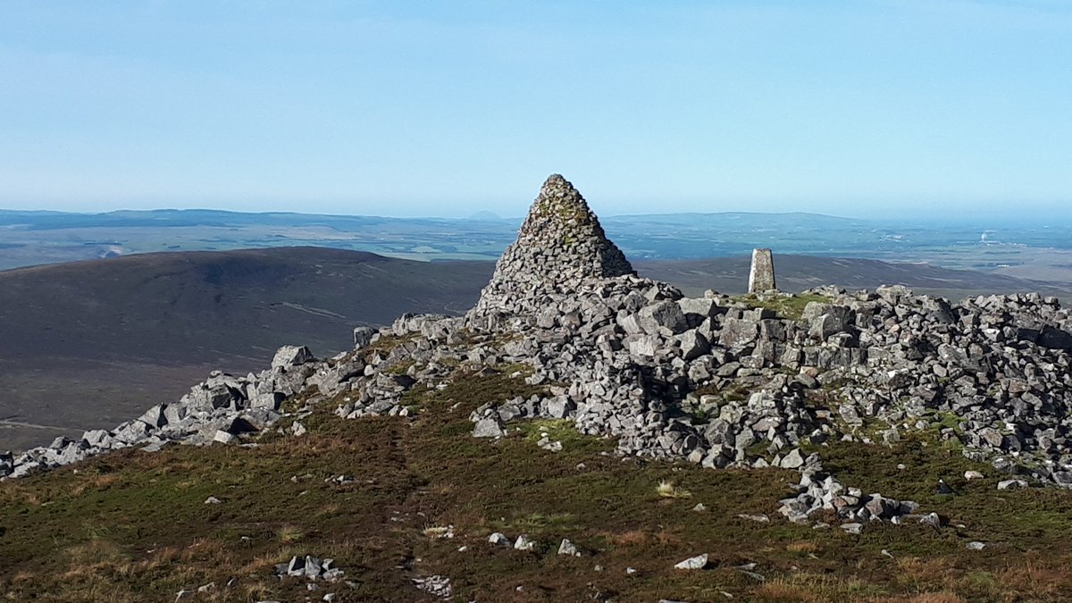 JamesFStone's tweet photo. Morning sun and ancient cairns - Cairn Table, Southern Uplands today @StormHour @walkhighlands #marilyns #marilynbagging https://t.co/8SyJv30Kad