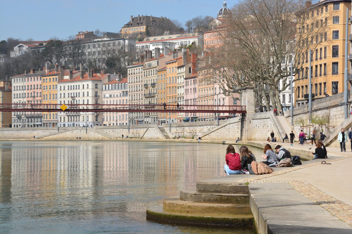 GlobalTreasureA's tweet photo. Is Lyon, France next on your list?📌

Food, incredible heritage and gorgeous architecture. What more could you need?

We have a fantastic free walking trail of the city on our Global Treasure Trails app!

🔗 https://t.co/bs2XDhEEE8 
🔗 https://t.co/WZkTp7DFbU https://t.co/8UoNBsvw6F